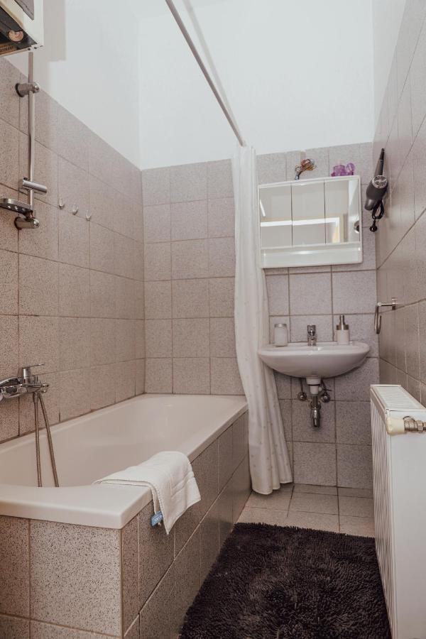 Ruhiges Terrassen Apartment Vídeň Exteriér fotografie